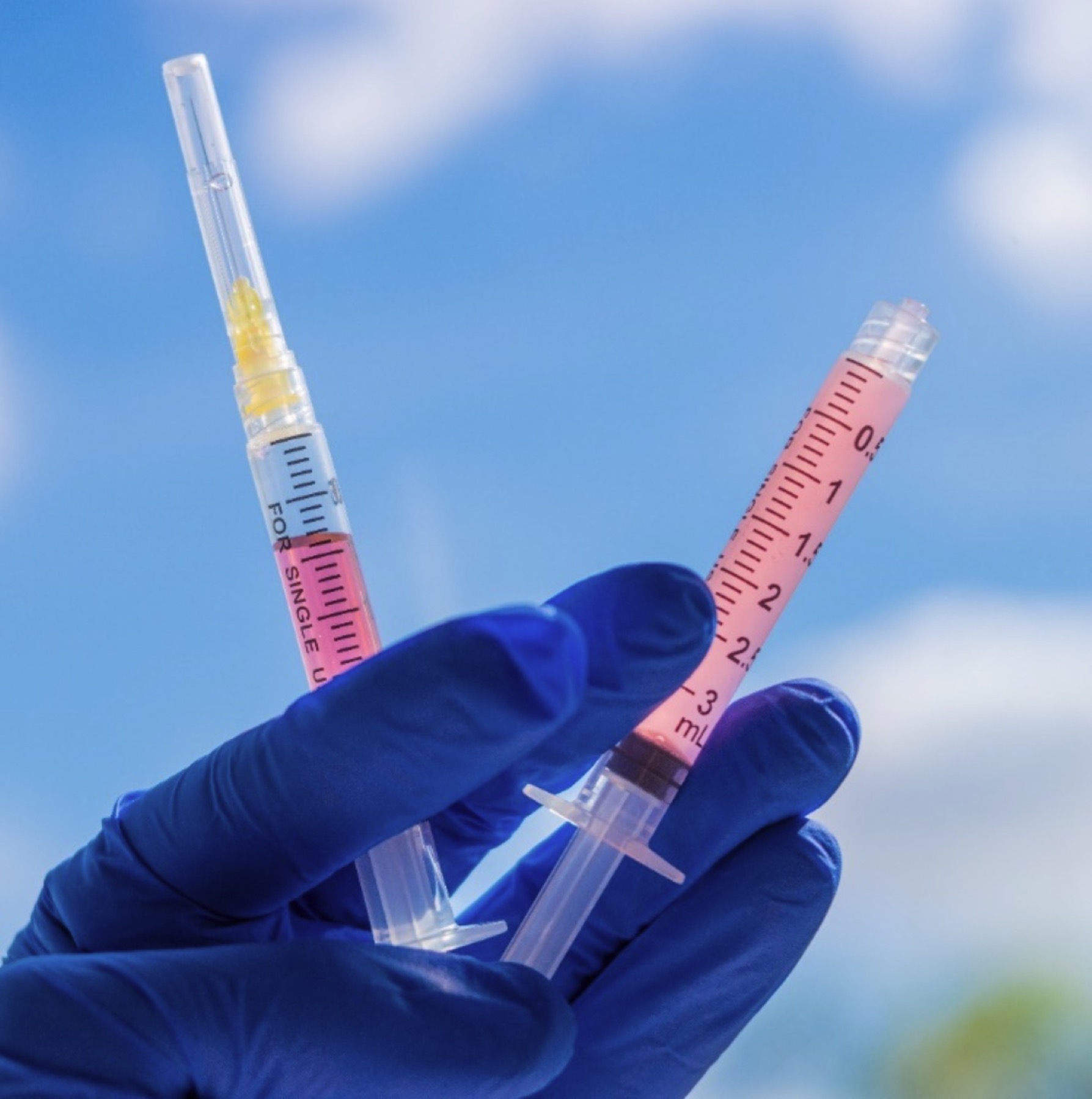 Prepared syringes for individualized IV therapy